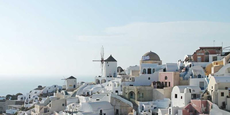 从基础制造到深度加工：GLS Glass如何引领玻璃制品创新