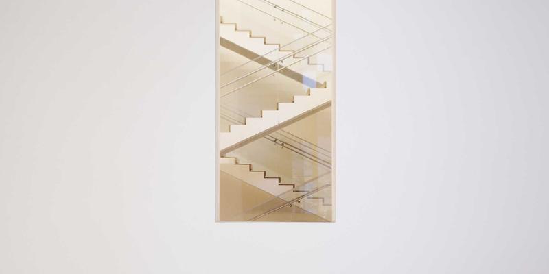 光学玻璃的精密制造：GLS Glass如何满足相机镜头与显微镜物镜的极致纯净度要求